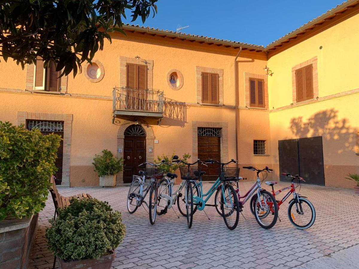 B&B Il Casale Foligno Exterior foto